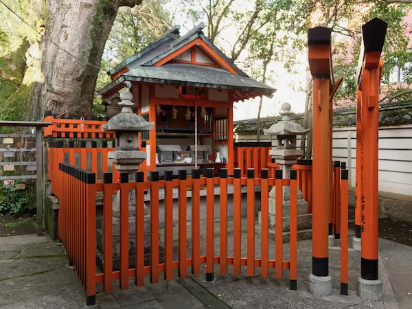 Isenomiya shrine (1)